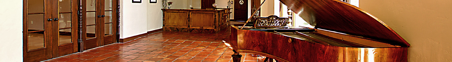 amenities inside picture of lobby with piano