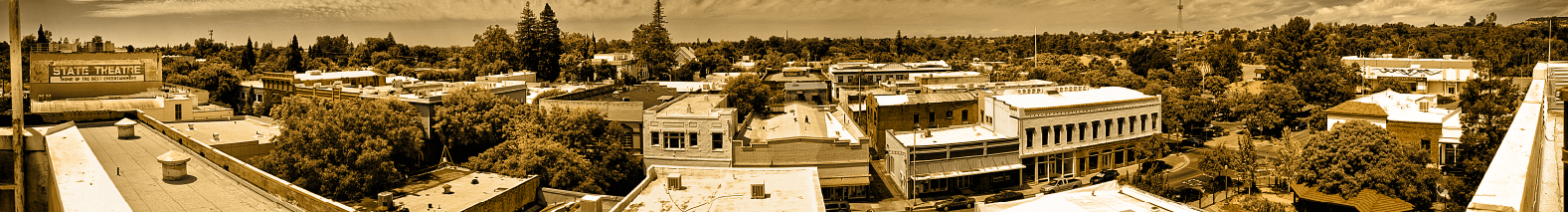 panoramic view of historic oroville inn